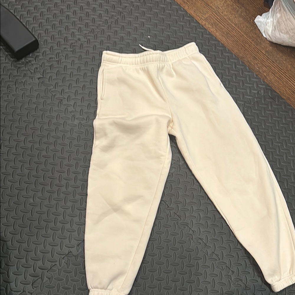 Tilly’s tan sweatpants